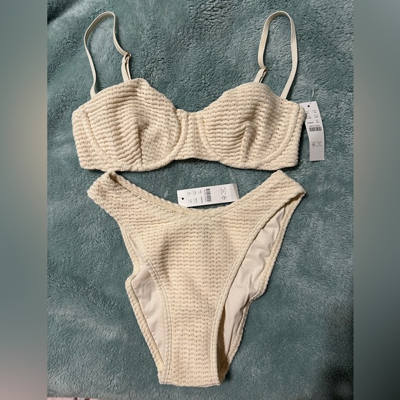 J. Crew Crochet balconette underwire bikini top - Picture 6 of 8